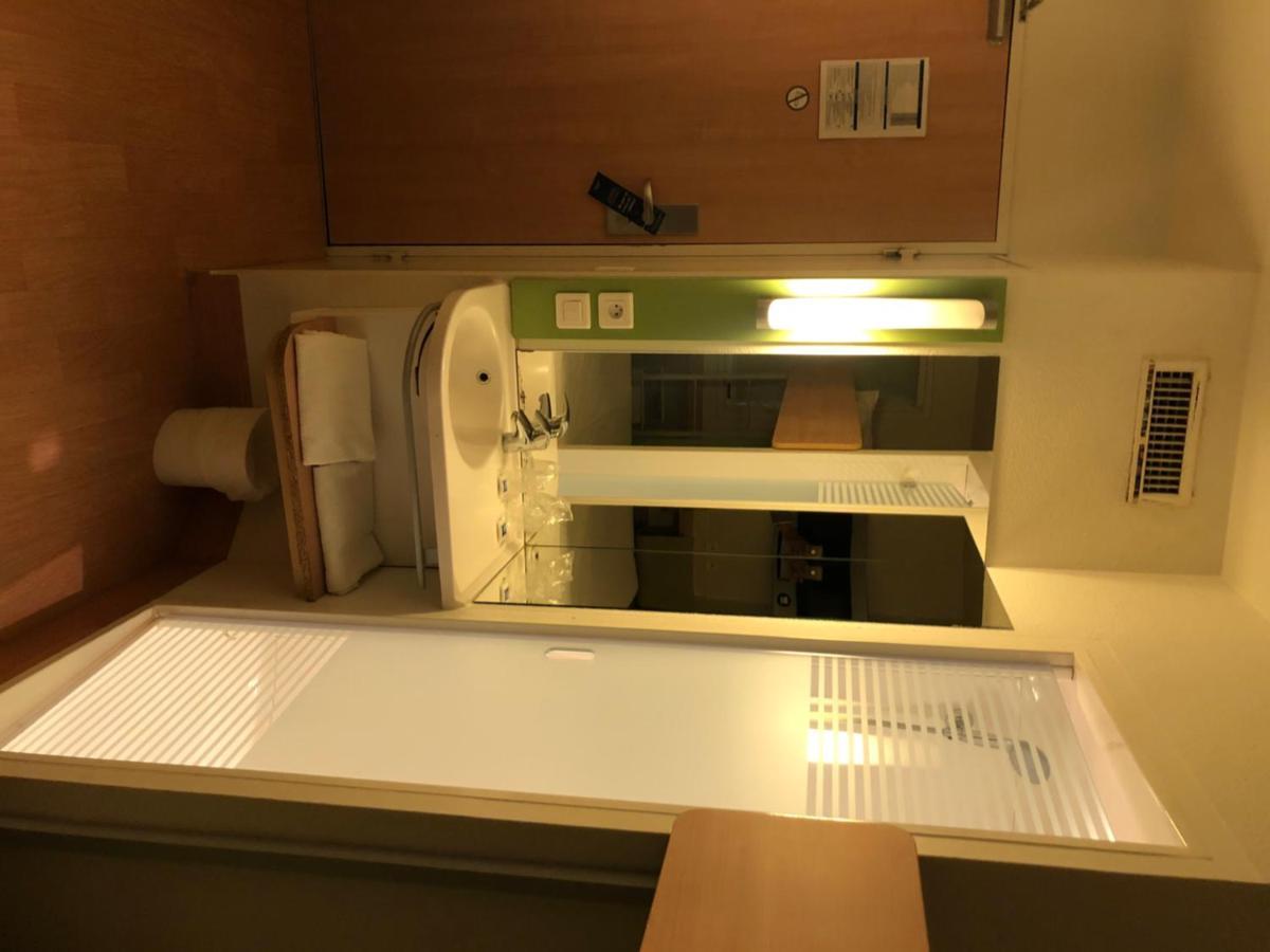 Ibis Budget Mantes-La-Jolie Exterior photo